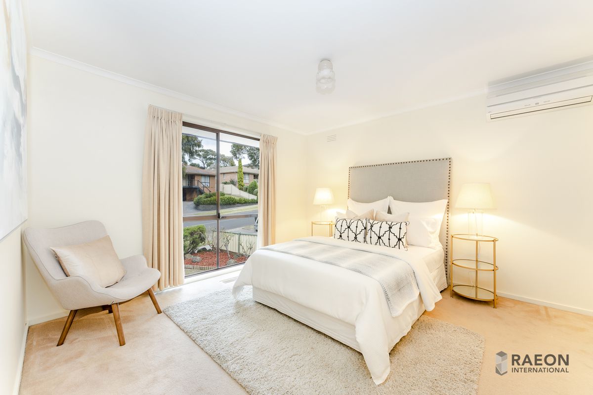 8 Edmund Rice Parade, Watsonia North