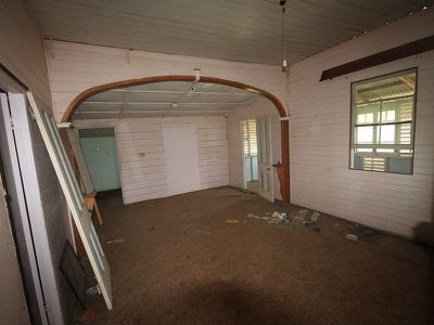 16 Craven Street, Queenton