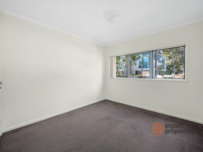 5 / 2 Eardley Street, Bruce