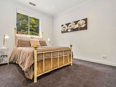 27 Royle Court, Woodend