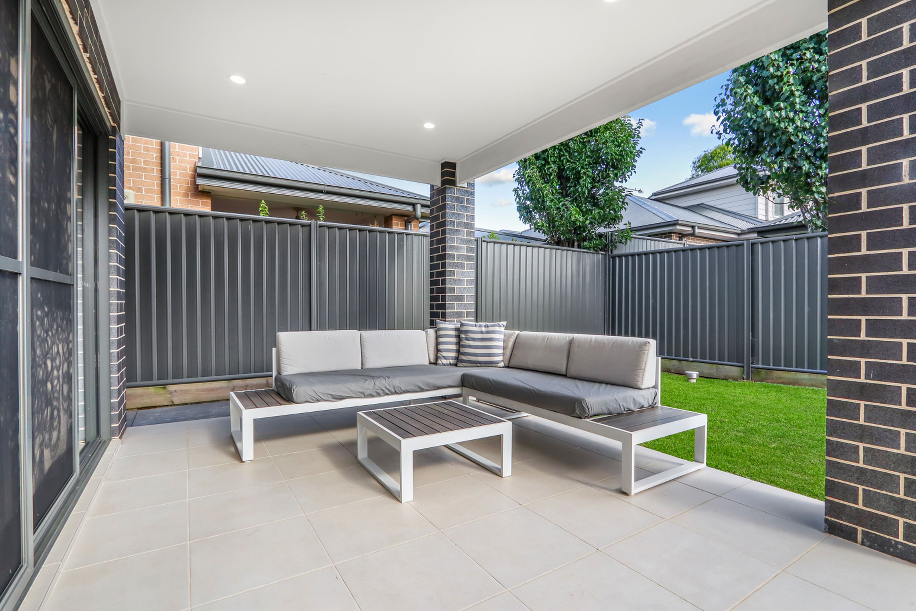 7 Barrow Circuit, JORDAN SPRINGS