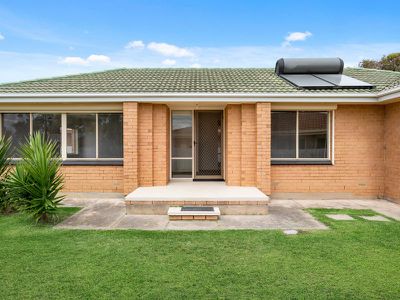 18 Lyndhurst Road, Seaford