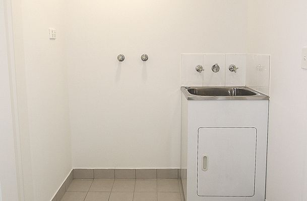 2/134-136 Woodville Road, Merrylands