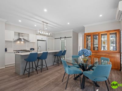 25 Farrier Crescent, Hamlyn Terrace
