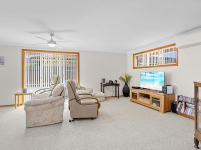 1 / 5 Greenview Close , Forster