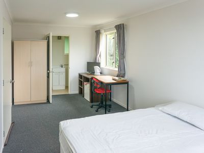 1-5 / 50 Park Street, North Dunedin
