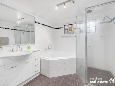 1 Morilla Place, Beechwood