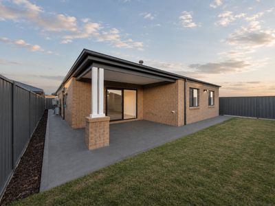8 Carex Street, Yarrawonga