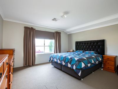 25 Neslite Road, Dalyellup