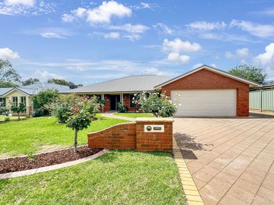 3 Hastings Court, Dubbo
