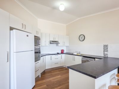 4 / 6-8 Corrigan Crescent, Batehaven