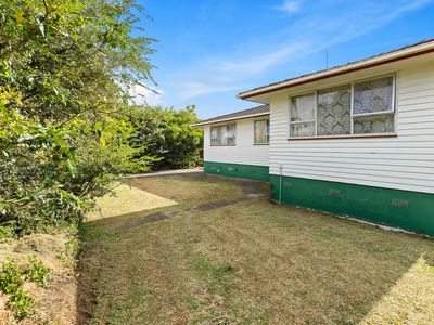 17 Tabitha Crescent, Henderson
