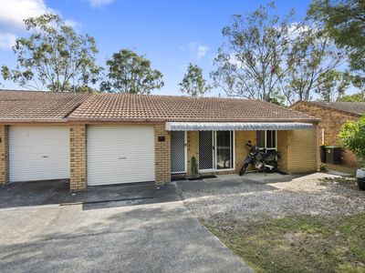 12 / 16 Hollywood Place, Oxenford