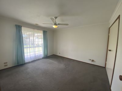 241 Shaws Road, Werribee