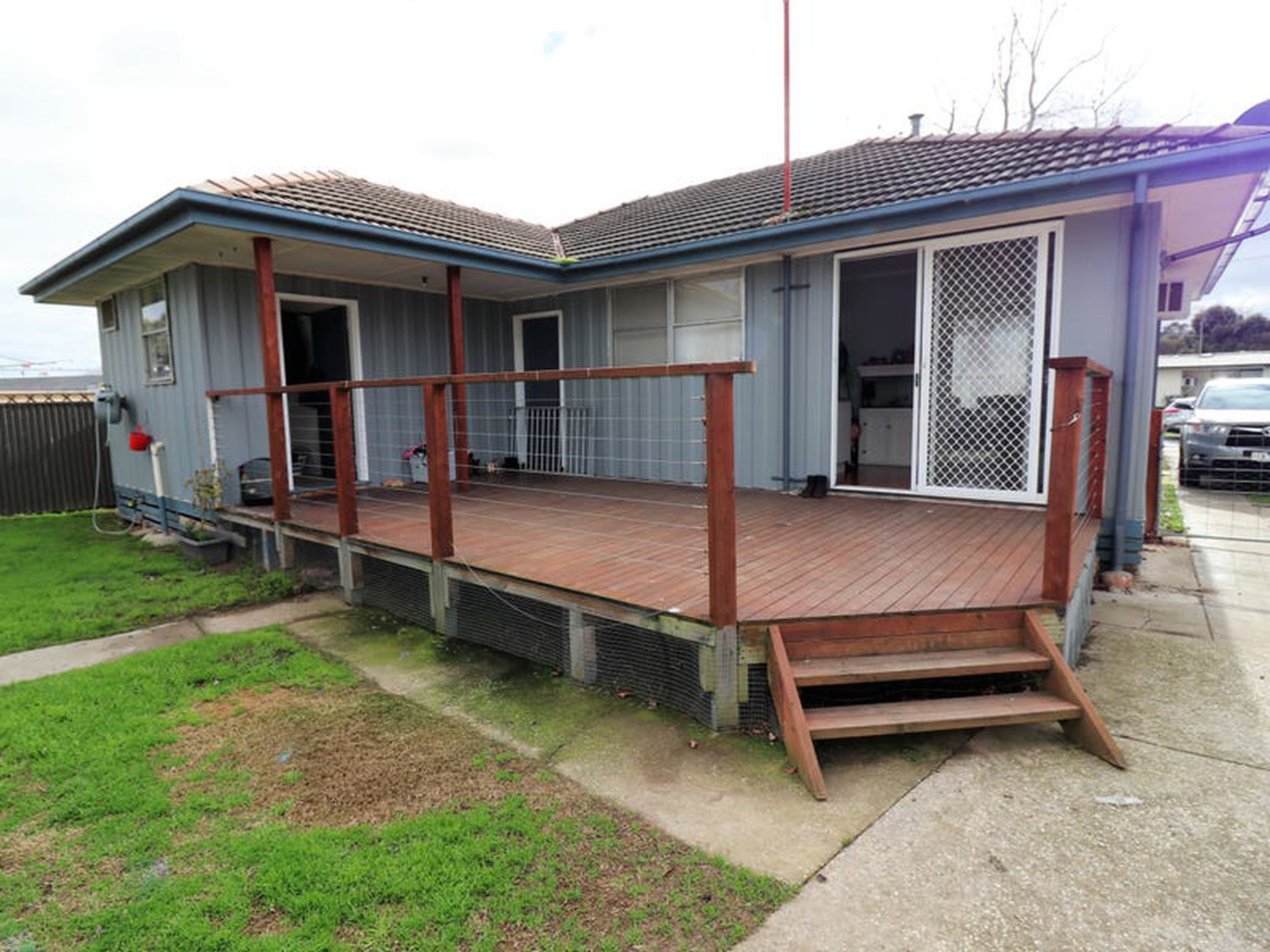 49 Sinclair Cres, Seymour