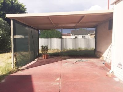 5 Beagle Place, Belmont