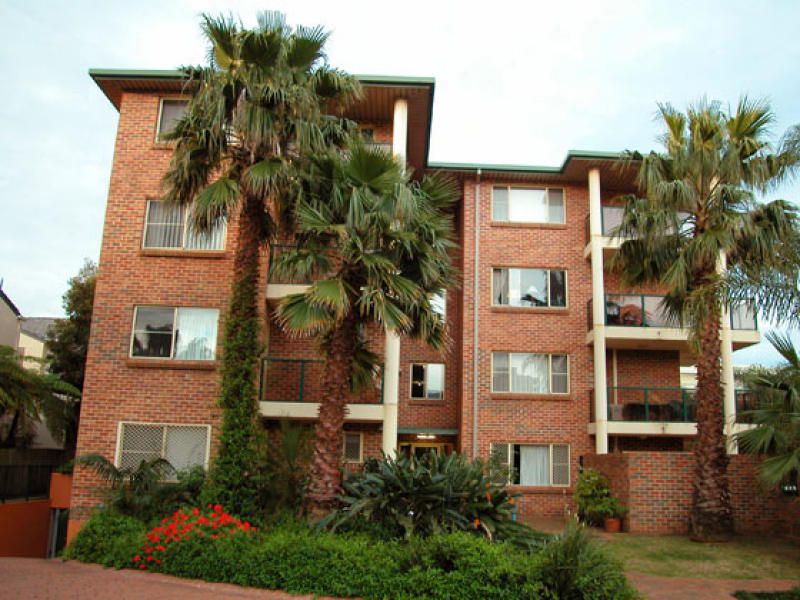12 / 36A Smith Street, Wollongong