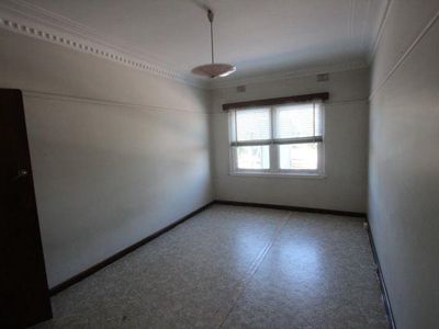 176 Waldron Rd, Chester Hill