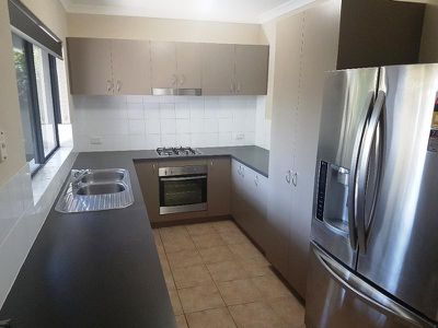 8 / 39 Merian Close, Bentley