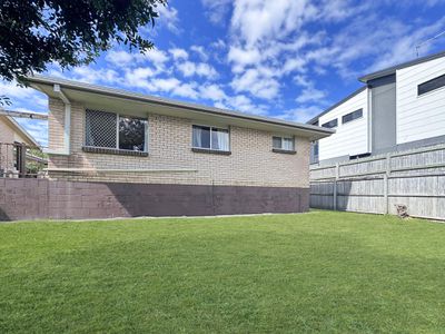 2 / 6 Burwah Terrace, Caloundra