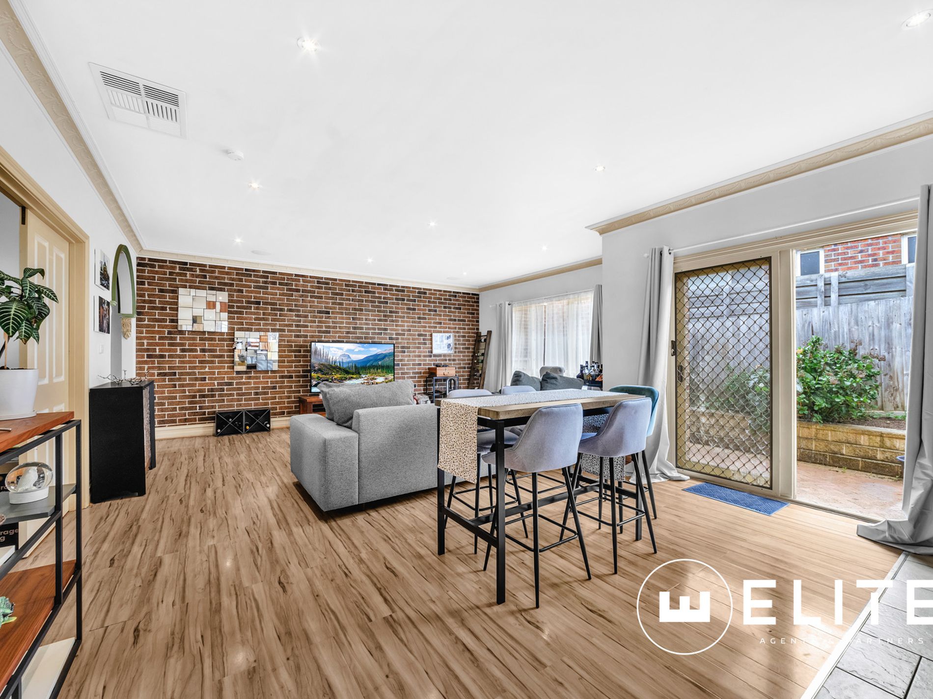12 Milparinka Way, Berwick