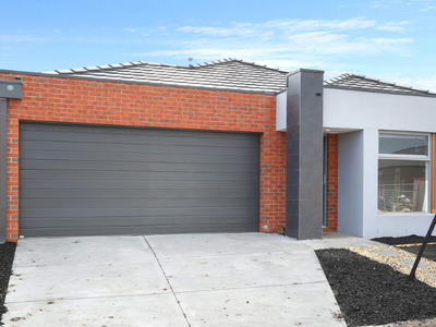 4 Lay Street, Tarneit