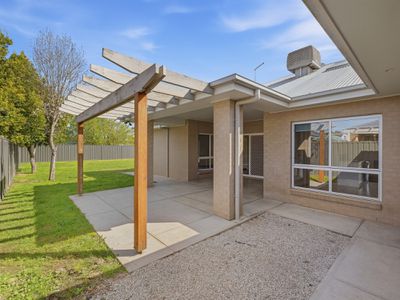 10 Vista Drive, Wangaratta