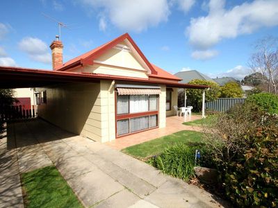 121 Templeton Street, Wangaratta