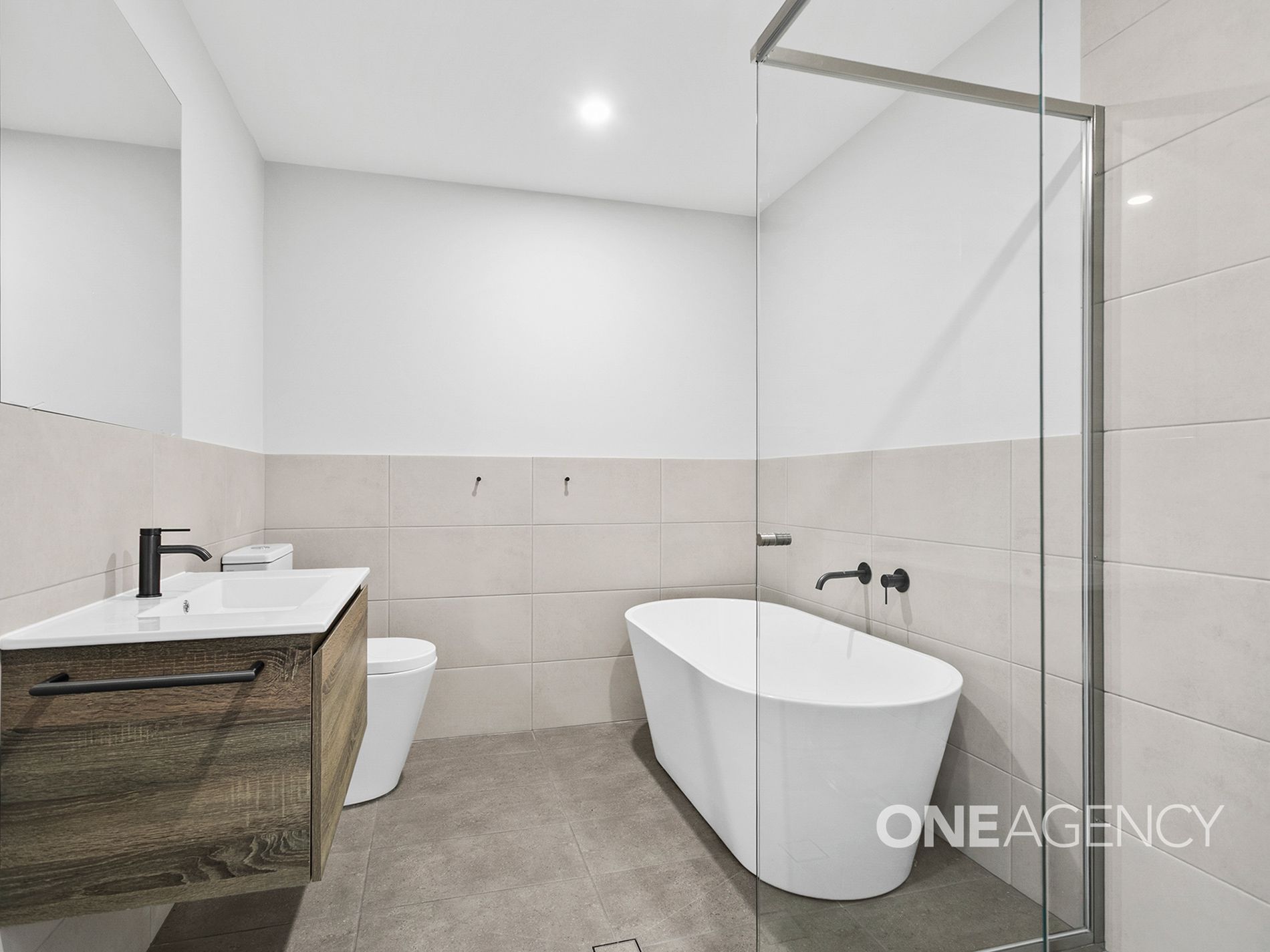 123A Lancaster Drive, Badagarang