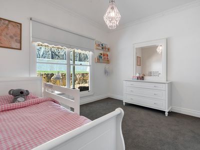 36 Mabel Crescent, Mount Macedon