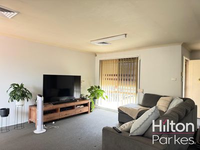 50 Linde Road, Glendenning