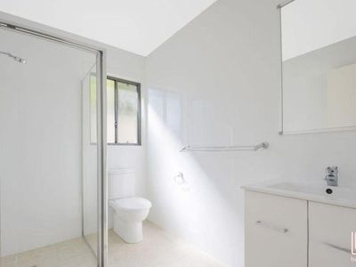 5a Oakland St, Wyongah