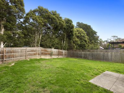 16 Jull Parade, Ringwood North