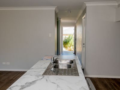 27 Hindmarsh Esplanade, Dubbo