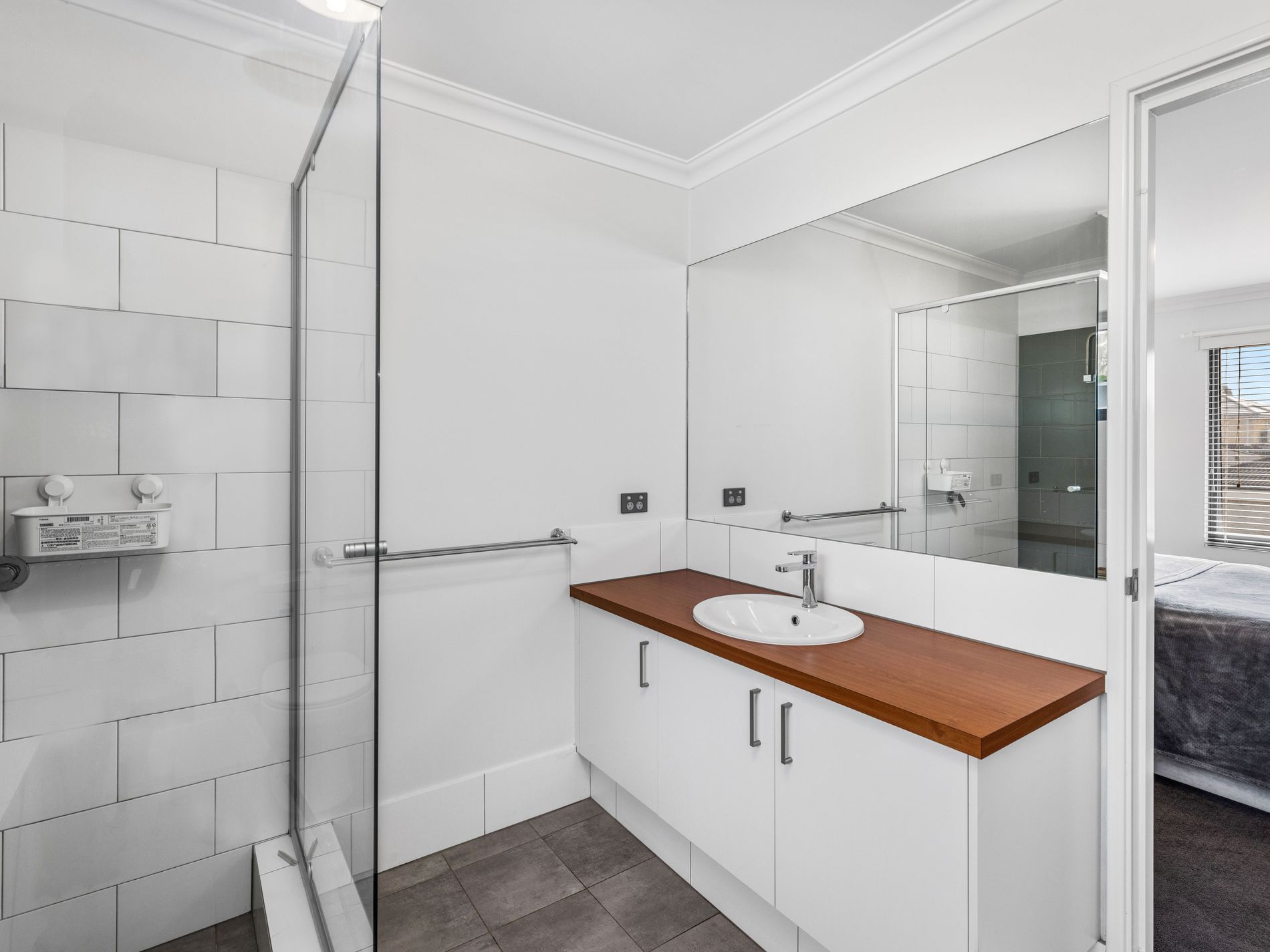 2C Troytown Way, Melville