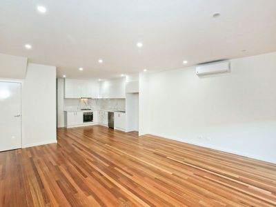 3/4 Dickens Street, Heidelberg Heights
