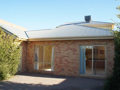 4 / 16 McTavish Boulevard, Horsham
