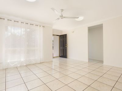 25 Lillipilli Street, Redlynch