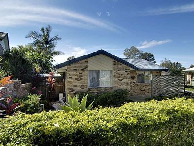 33 Hooper Cres, Tewantin