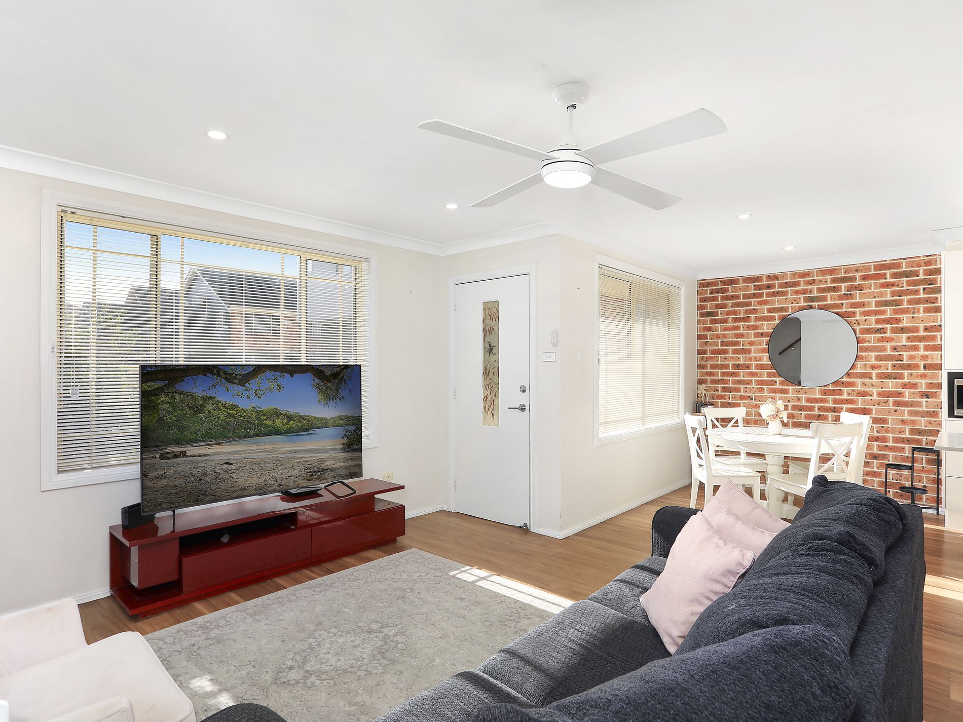 2 / 66 Pur Pur Avenue, Lake Illawarra