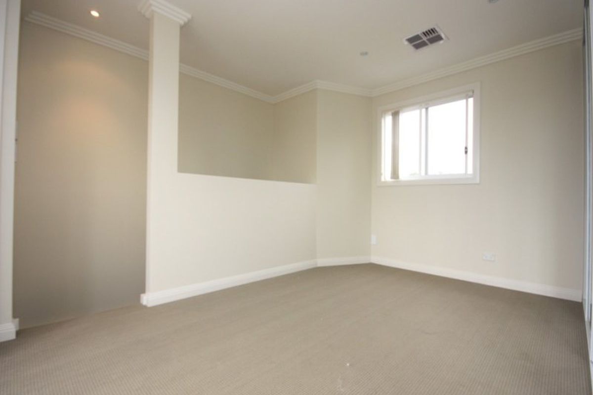 1 / 68 Beaconsfield Street, Silverwater
