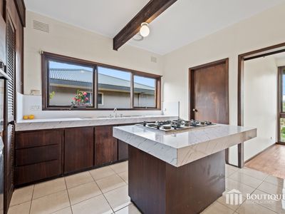 16 Roslyn Court, Dandenong North