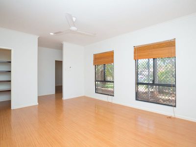 14 Mystery Court, South Hedland