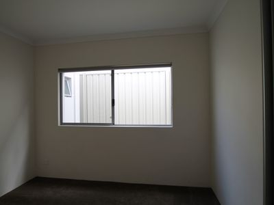 11 Fairway, Yokine