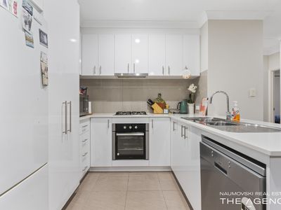 5 / 150 Ravenswood Drive, Nollamara