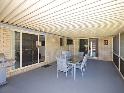 11 SOUTHFORK CCT, Burrum Heads