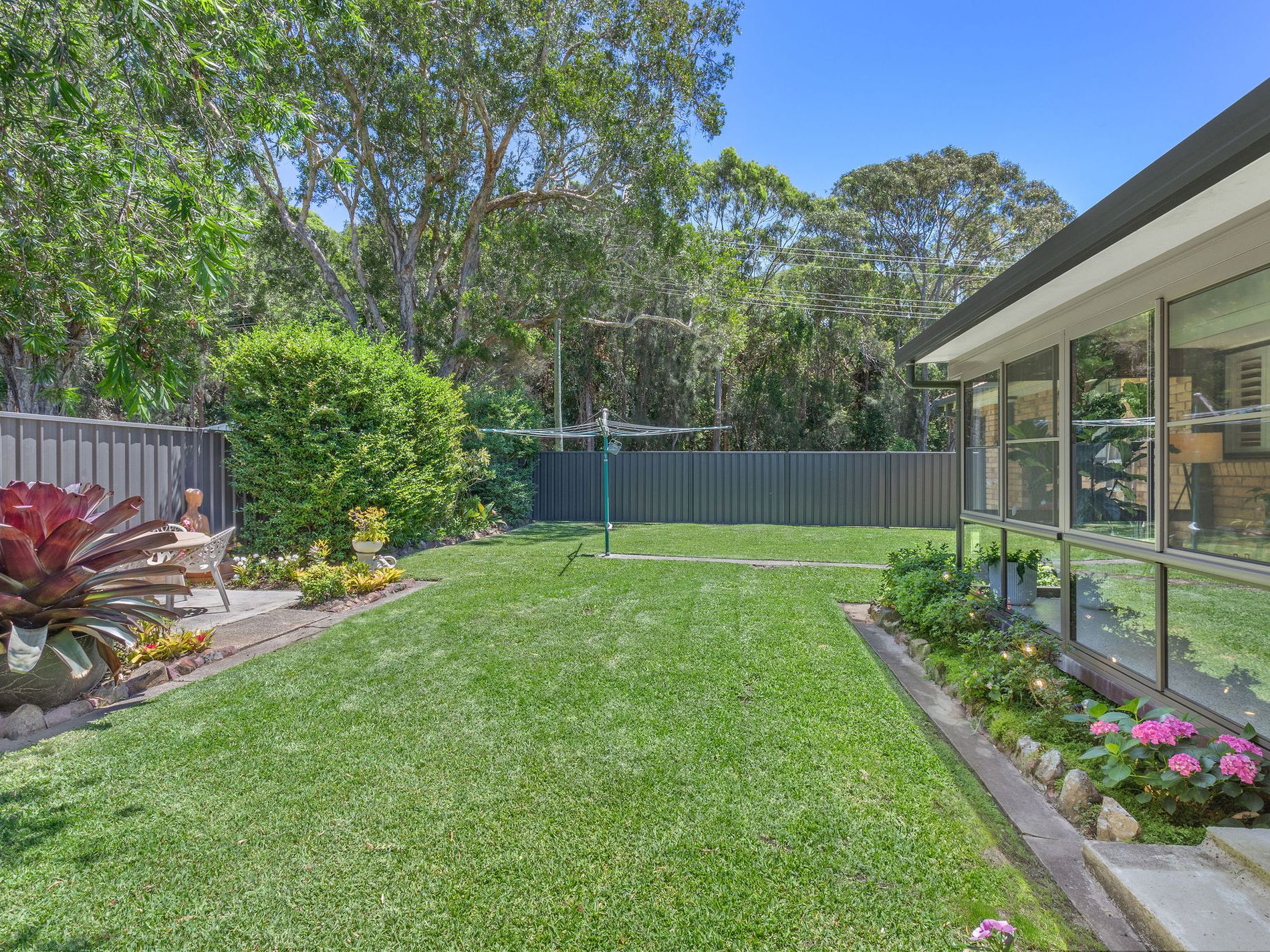 38 Strand Street, Forster