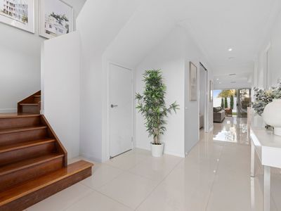 19 Feathertail Place, Gumdale