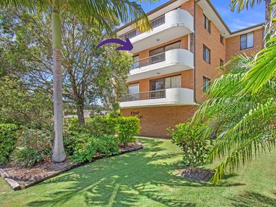 6 / 26-28  Head Street, Forster