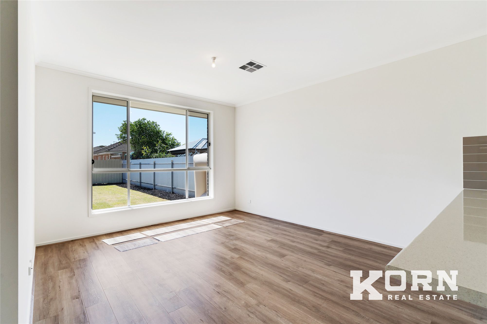 38 Danvers Grove, Woodville Gardens